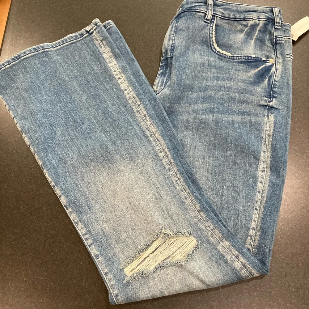 New nwt Pilcro Icon Anthropologie High Rise Distressed Blue Jeans - Picture 2 of 16